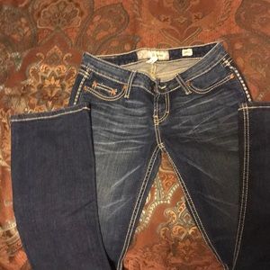 Buckle Jeans